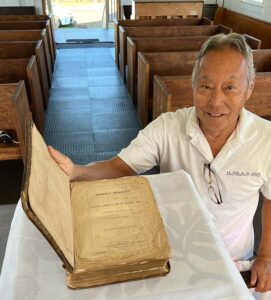Kenneth Segawa, Hawaiian Kahu, or minister, for funerals, ash scattering, and burials at sea.